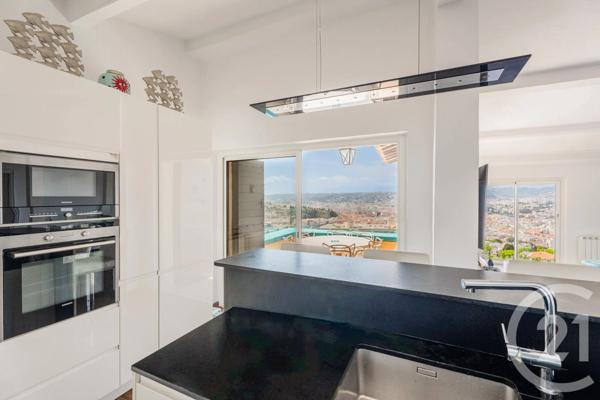 Maison à vendre  4 pièces - 140,06 m 2   NICE  - 06
