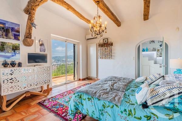 Maison à vendre  4 pièces - 140,06 m 2   NICE  - 06