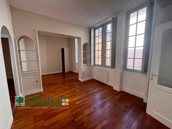 Appartement · Location Villefranche Sur Saone (69400) 2 pièces · 63m²