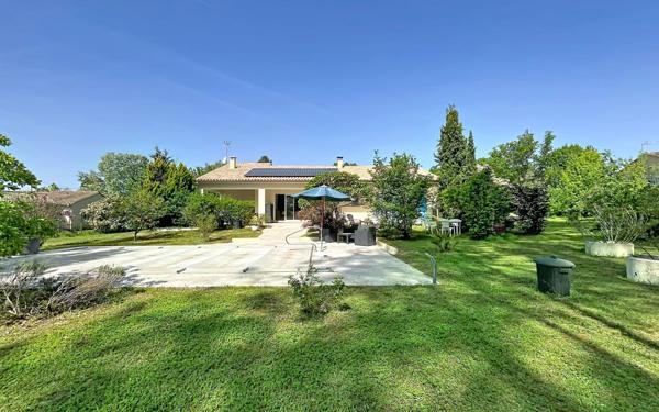 Maison à vendre    5 pièces •  Prigonrieux