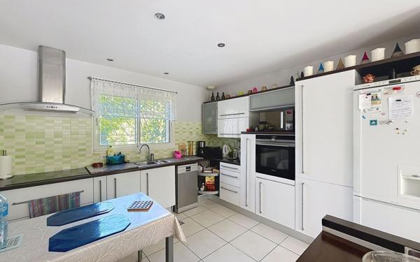 Maison à vendre    5 pièces •  Prigonrieux