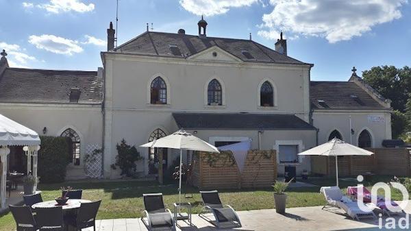 Demeure 14 pièces de 450 m² à Vignoux-sur-Barangeon (18500)