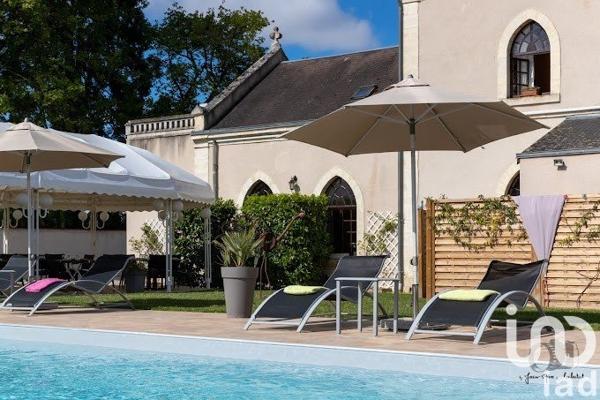 Demeure 14 pièces de 450 m² à Vignoux-sur-Barangeon (18500)