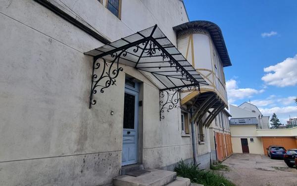 Appartement à vendre    3 pièces • 55,06 m2 Colombes