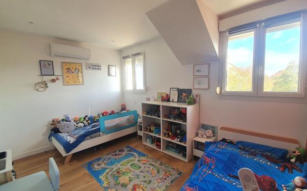 Appartement à vendre    3 pièces • 63,30 m2 Brie-Comte-Robert