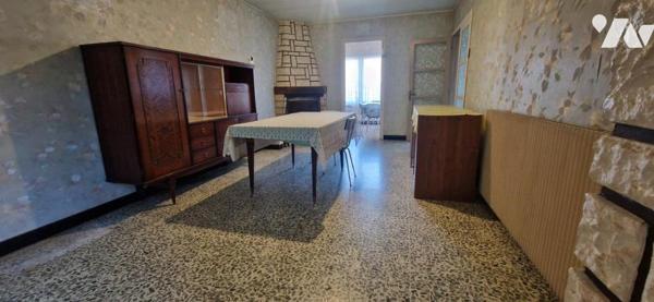 MAISON DE VILLE AVEC JARDIN ET GARAGE SITUEE SUR WAVRIN 