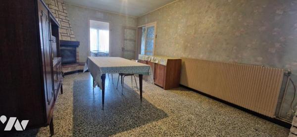 MAISON DE VILLE AVEC JARDIN ET GARAGE SITUEE SUR WAVRIN 