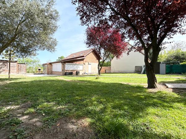 Maison Carrieres Sous Poissy 5 pièce(s) 107 m2 €452 000 ** - Référence 9152