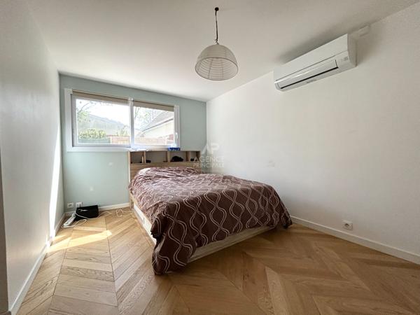 Maison Carrieres Sous Poissy 5 pièce(s) 107 m2 €452 000 ** - Référence 9152