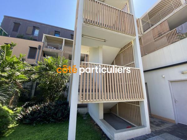 Vente Appartement80 m² - 3 Pièces - SAINT PIERRE (97410)