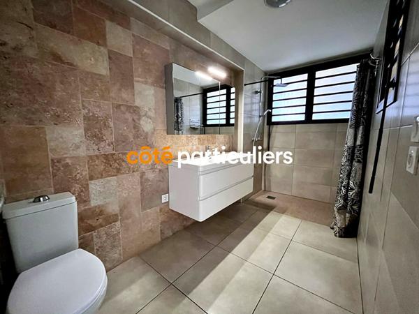 Vente Appartement80 m² - 3 Pièces - SAINT PIERRE (97410)