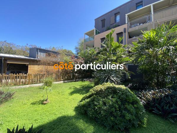 Vente Appartement80 m² - 3 Pièces - SAINT PIERRE (97410)