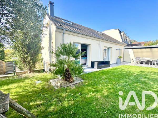 Maison à vendre 8 pièces 168 m² Saint-Brice-sous-Forêt