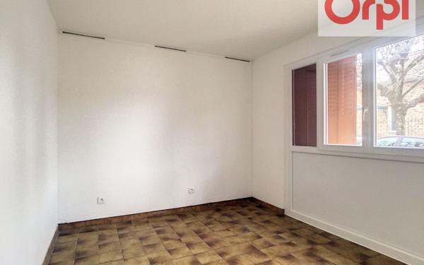 Appartement à louer    2 pièces • 42,54 m2 Vigneux-sur-Seine