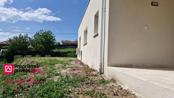 VOUGY  -  VILLA AVEC  TERRAIN CLOS