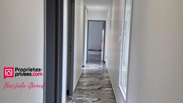 VOUGY  -  VILLA AVEC  TERRAIN CLOS