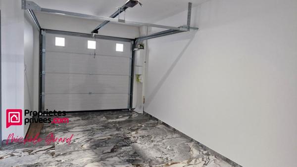 VOUGY  -  VILLA AVEC  TERRAIN CLOS