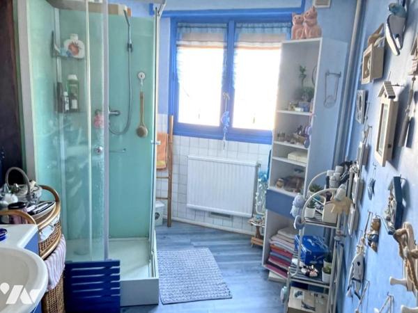 SAINTE CATHERINE - APPARTEMENT TYPE 3 de 86m² avec balcon et garage.