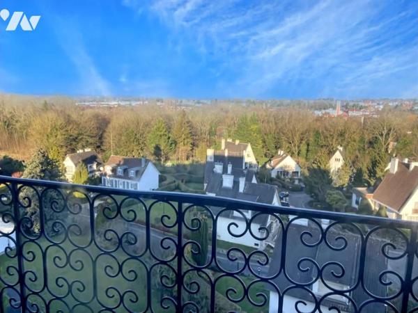 SAINTE CATHERINE - APPARTEMENT TYPE 3 de 86m² avec balcon et garage.