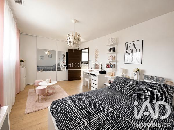 Maison à vendre 7 pièces 275 m² Pollestres