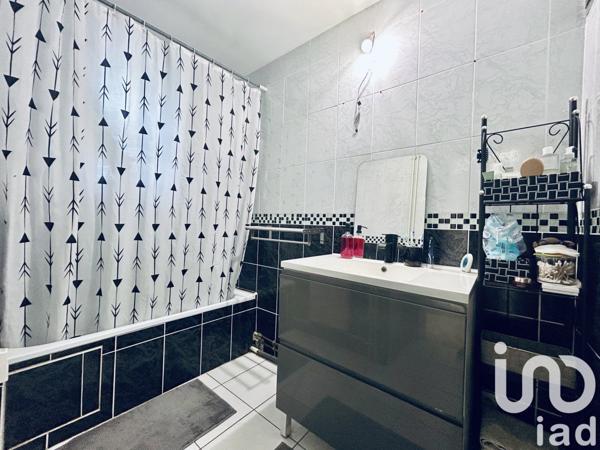 Appartement 4 pièces de 78 m² à Blois (41000)