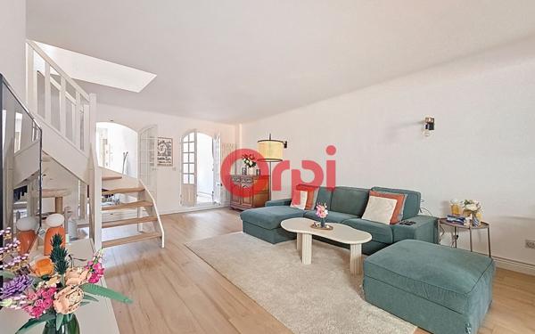 Appartement à vendre    3 pièces • 95 m2 La Seyne-sur-Mer