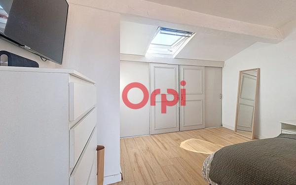 Appartement à vendre    3 pièces • 95 m2 La Seyne-sur-Mer