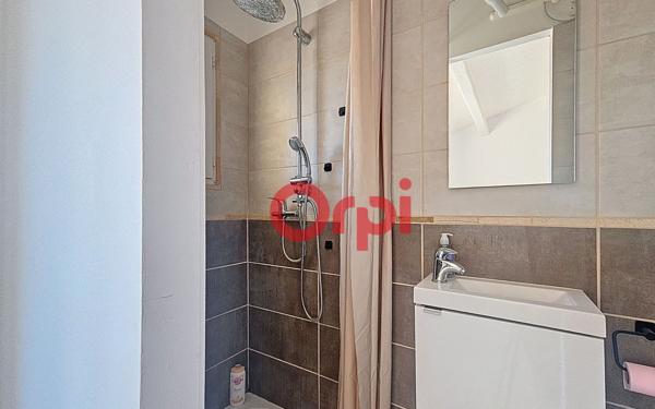 Appartement à vendre    3 pièces • 95 m2 La Seyne-sur-Mer