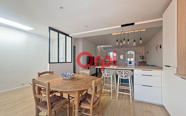Appartement à vendre    3 pièces • 95 m2 La Seyne-sur-Mer
