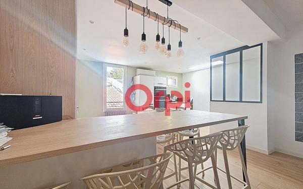 Appartement à vendre    3 pièces • 95 m2 La Seyne-sur-Mer