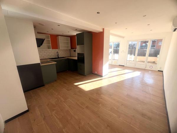 Appartement Gardanne 3 pièces 66 m2 - Terrasse - Place de parking