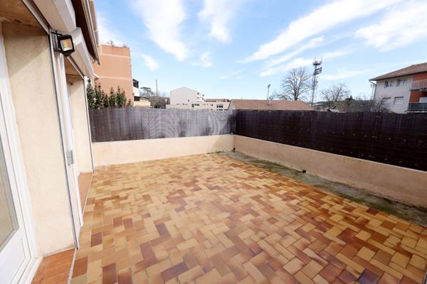 Appartement Gardanne 3 pièces 66 m2 - Terrasse - Place de parking