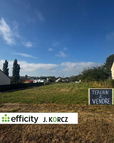 Terrain
        
        - 797 m² 35 000 € *