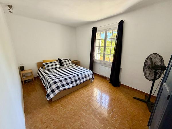 Exclusivité - Maison 7 pièces avec piscine à vendre à Luynes