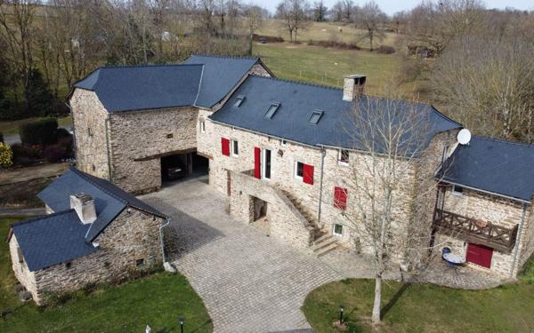 Maison à vendre    5 pièces •  La Salvetat-Peyralès