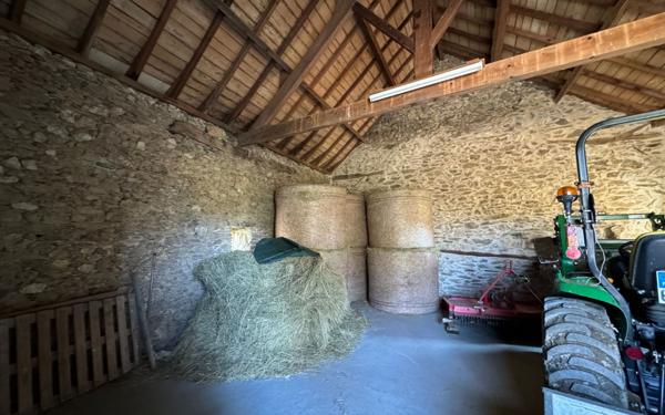 Maison à vendre    5 pièces •  La Salvetat-Peyralès