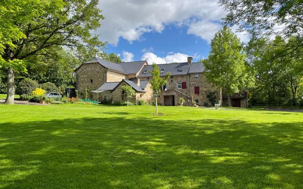 Maison à vendre    5 pièces •  La Salvetat-Peyralès