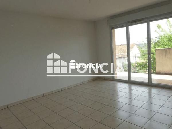 Location Appartement 2 pièces 49 m² - 7 PLACE DE LA POSTE Saint Orens De Gameville 31650