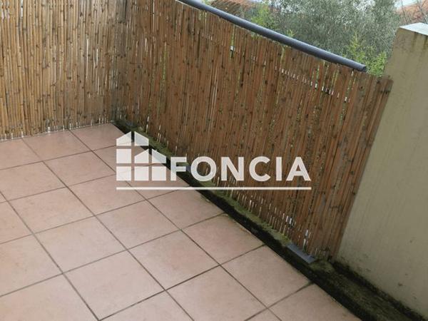 Location Appartement 2 pièces 49 m² - 7 PLACE DE LA POSTE Saint Orens De Gameville 31650