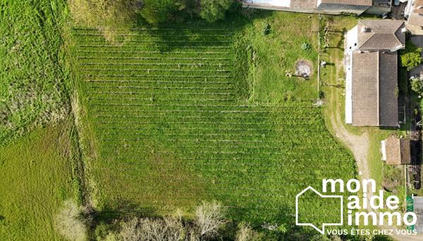 Belle maison en pierre de 200m² + grenier et garages sur 7000m² de terrain