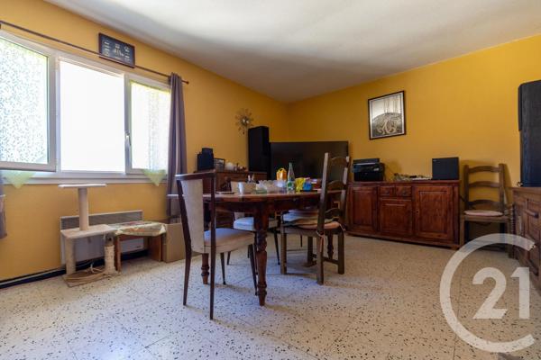 Immeuble à vendre  265,27 m 2   SERVIAN  - 34