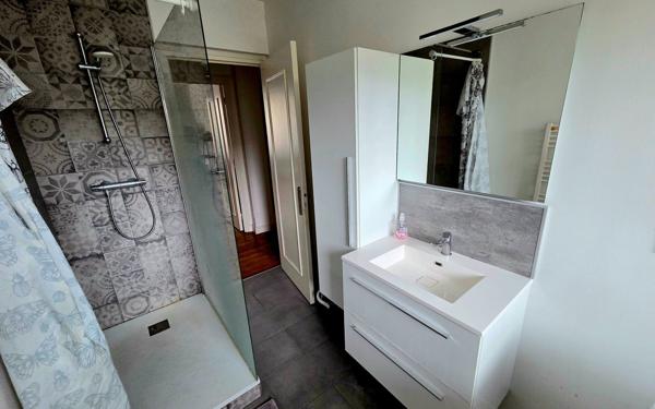 Appartement à vendre    5 pièces •  Brest