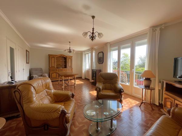A proximité du Golfe du Morbihan MAISON REGIONALE 4 chambres à Vendre