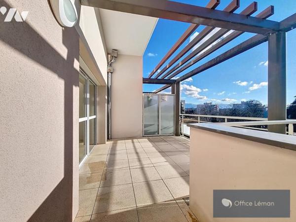 Appartement de type 4 dans résidence récente