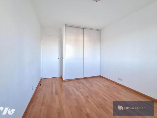 Appartement de type 4 dans résidence récente