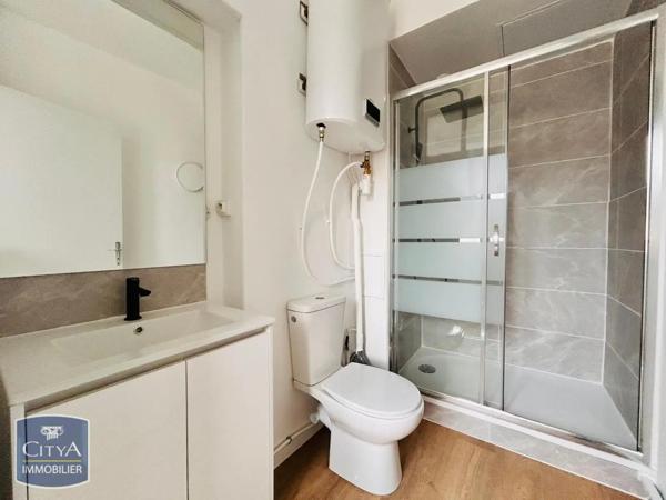 Appartement à louer 1 pièce 33.26m²