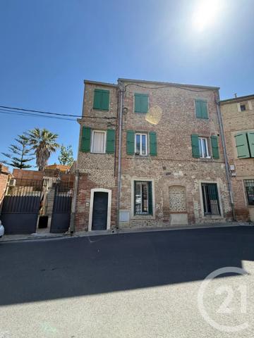 Immeuble à vendre  588 m 2   CANET EN ROUSSILLON  - 66