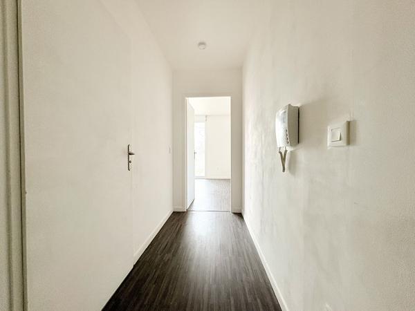 Appartement Nanterre 1 pièce(s) 33.4 m2