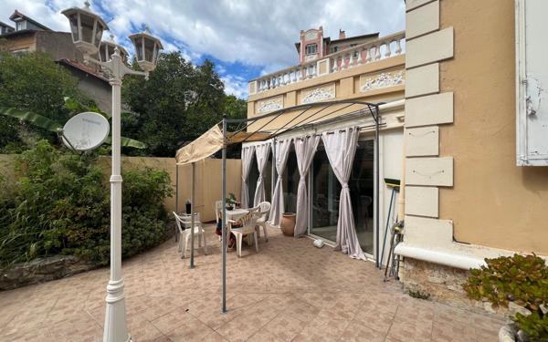 Maison à vendre    9 pièces • 155,09 m2 Cannes