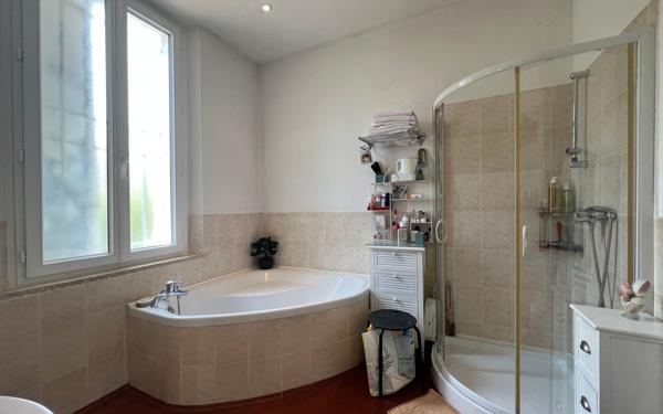 Maison à vendre    9 pièces • 155,09 m2 Cannes